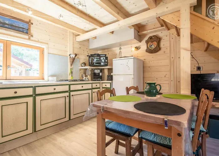 Les Inseparables Bed and Breakfast Saint-Pierre-de-Curtille