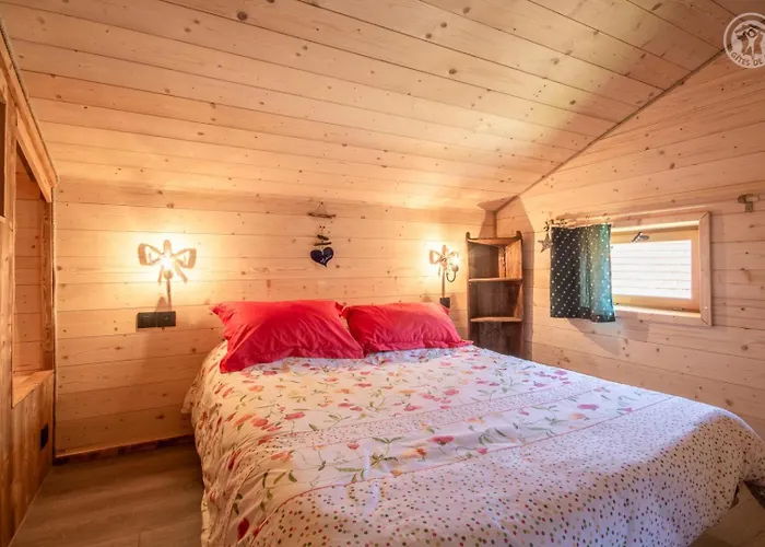 Les Inseparables Bed and Breakfast Saint-Pierre-de-Curtille