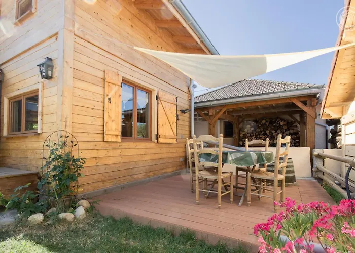 Les Inseparables Bed and Breakfast Saint-Pierre-de-Curtille