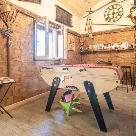 Les Inseparables Bed & Breakfast Saint-Pierre-de-Curtille