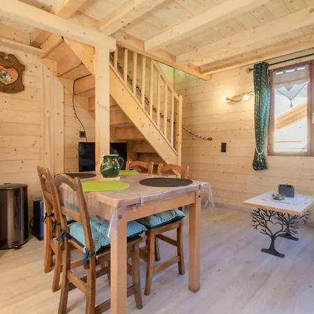 Les Inseparables Bed & Breakfast Saint-Pierre-de-Curtille