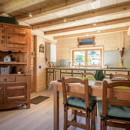 Les Inseparables Bed & Breakfast Saint-Pierre-de-Curtille